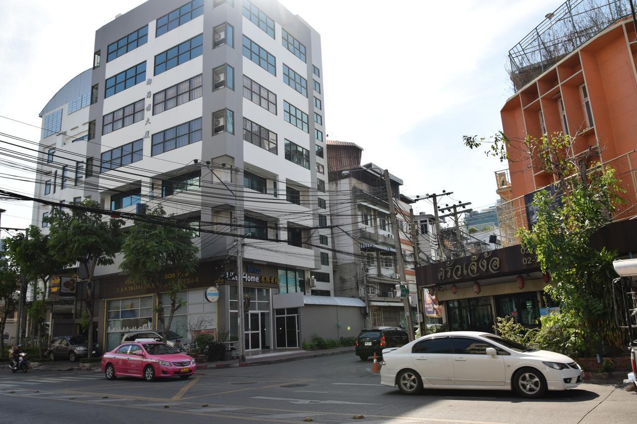 Like Home Bangkok Exterior photo